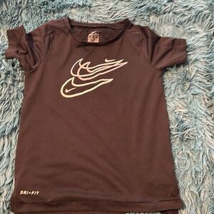 Nike Boys DRI-FIT Tee Size 6